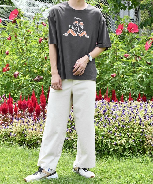 PairPair（ペアペア）の「線画カップルグラフィックT(男女兼用)（Tシャツ/カットソー・レディース・オフホワイト/モカ/ライトカーキ/スミクロ・FREE）」の21枚目の写真