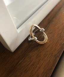 OVAL RING