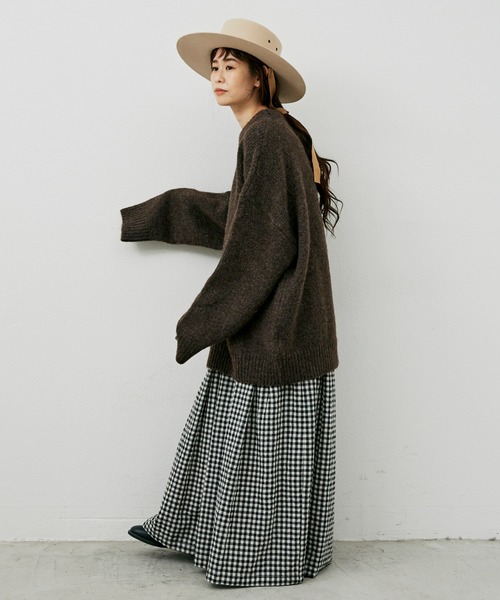 Libra Cue（リブラ キュー）の「オーバールーズニット（ニット/セーター・レディース・ブラック/ベージュ/ネイビー/ブラウン・FREE）」の12枚目の写真