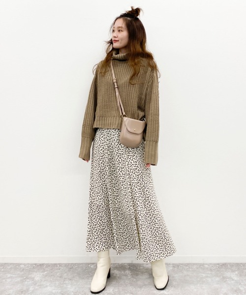 EPIMI E'PIMMY（エピミエピミー）の「【再入荷なし】小花柄アソートフレアスカート（スカート・レディース・オフホワイト/ブラック/グリーン・MEDIUM）」の12枚目の写真