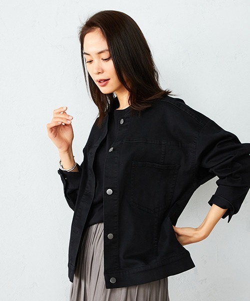 COMME CA ISM(コムサイズム)の「〈コットン〉 ビッグシルエット ノーカラーブルゾン(ブルゾン・レディース・ブラック/ベージュ/アイボリー・MEDIUM/LARGE)」の3枚目の写真