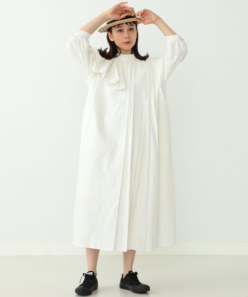 CAROLINA GLASER（カロリナ グレイサー）の「CAROLINA GLASER / タック