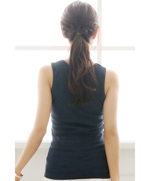 ElegChic(エレグシック)の「ベーシックタンクトップ(タンクトップ・レディース・ホワイト/ブラック/グレー/ネイビー・L/4L/XL/XXL/M)」の8枚目の写真