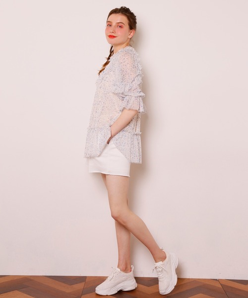 Seemi. byNICECLAUP（ シーミーバイナイスクラップ）の「フリルチュニック（チュニック・レディース・オフホワイト/ベージュ/ブルー系その他・FREE）」の5枚目の写真