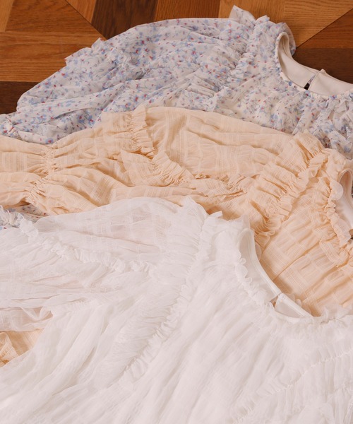 Seemi. byNICECLAUP（ シーミーバイナイスクラップ）の「フリルチュニック（チュニック・レディース・オフホワイト/ベージュ/ブルー系その他・FREE）」の19枚目の写真