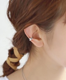 カールラインのメタルイヤーカフ