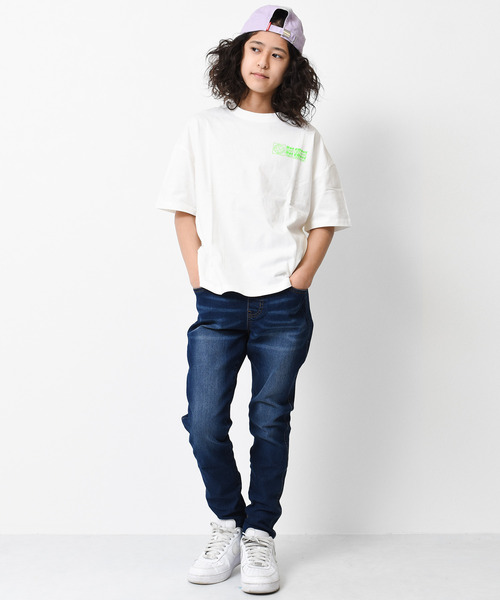 RAT EFFECT（ラットエフェクト）の「バックネオンロゴプリントビッグTシャツ（Tシャツ/カットソー・キッズ・チャコールグレー/ライトブルー/ブラック/オフホワイト/ライトグレー・150/130/160/140/120）」の12枚目の写真