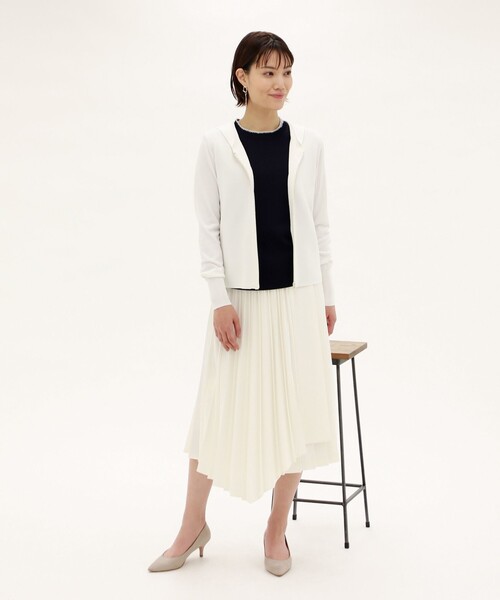 CAST:（キャストコロン）の「ジップアップニットジャケット（ニット/セーター・レディース・ホワイト/ブラック/ネイビー・M）」の5枚目の写真