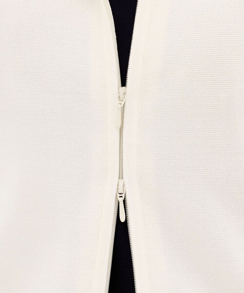 CAST:（キャストコロン）の「ジップアップニットジャケット（ニット/セーター・レディース・ホワイト/ブラック/ネイビー・M）」の12枚目の写真