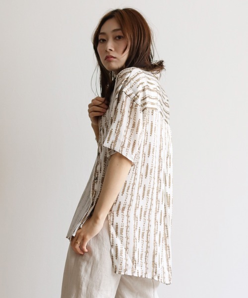 Lant Kalte(ラントカルテ)の「【Lant Kalte】オリジナル柄シャツアンサンブル(タンク付き)(シャツ/ブラウス・レディース・ブラック/ベージュ・MEDIUM)」の5枚目の写真