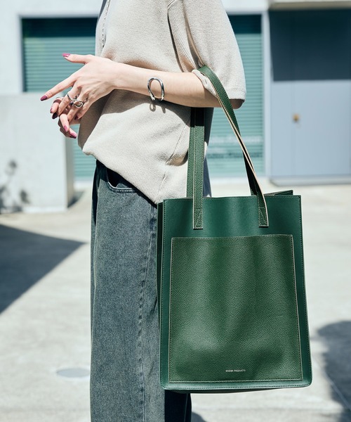 ENDER PRODUCTS(エンダープロダクツ)の「コンビネーションポケット ロゴ刻印 トートバッグ【ENDER PRODUCTS/エンダープロダクツ】(トートバッグ・メンズ・グレイッシュベージュ/ブラック/ダークブラウン/グリーン/ブラック系その他/ブルー/ホワイト系その他/アイボリー・FREE)」の7枚目の写真