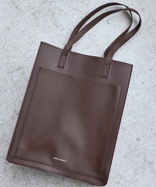 ENDER PRODUCTS(エンダープロダクツ)の「コンビネーションポケット ロゴ刻印 トートバッグ【ENDER PRODUCTS/エンダープロダクツ】(トートバッグ・メンズ・グレイッシュベージュ/ブラック/ダークブラウン/グリーン/ブラック系その他/ブルー/ホワイト系その他/アイボリー・FREE)」の16枚目の写真