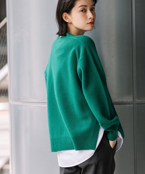 Munich（ミューニック）の「エクストラファインメリノボイルドウール　Vネックカーディガン（カーディガン/ボレロ・レディース・ベージュ/グリーン/オートミール・FREE）」の10枚目の写真