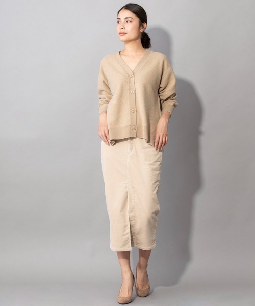 Munich（ミューニック）の「エクストラファインメリノボイルドウール　Vネックカーディガン（カーディガン/ボレロ・レディース・ベージュ/グリーン/オートミール・FREE）」の22枚目の写真