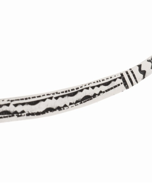 EDIFICE（エディフィス）の「【Adawat’n Tuareg / アダワット トゥアレグ】 Ayour バングル（バングル/リストバンド・メンズ・シルバー・FREE）」の4枚目の写真