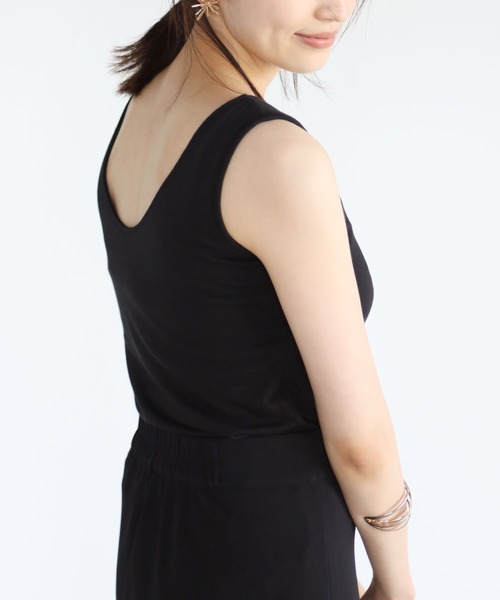 each（イーチ）の「2wayカップポケット付きコットンモダールタンクトップ（タンクトップ・レディース・ブラック/ホワイト/チャコールグレー・FREE）」の20枚目の写真