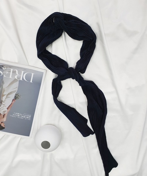 CEMONEMO（セモネモ）の「ツイスト プリーツ ヘアターバン（ヘアバンド・レディース・ブラック/グレー/ベージュ・FREE）」の7枚目の写真