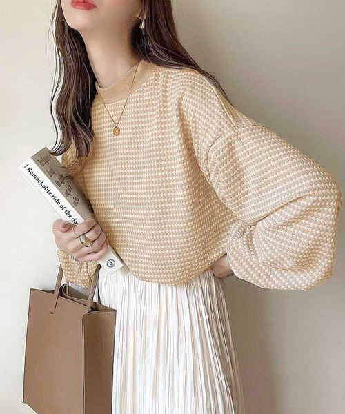 classicalelf(クラシカルエルフ)の「レトロな気分。ハニカム柄ジャガードニットソー(Tシャツ/カットソー・レディース・ライトグレー/ブラック/ベージュ/ブルー・MEDIUM/LARGE/X-LARGE)」の3枚目の写真