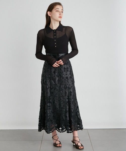 LILY BROWN（リリーブラウン）の「合皮レザー刺繍スカート（スカート・レディース・ボルドー/ブラック・0/1）」の5枚目の写真