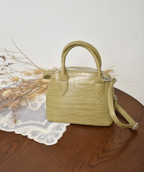 ems excite(エムズエキサイト)の「2WAY柄ボストンBAG(ボストンバッグ・レディース・ホワイト系その他/アニマル/グリーン・FREE)」の3枚目の写真