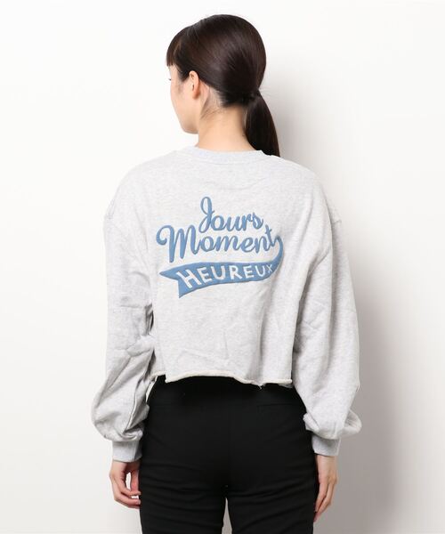 SPINNS(スピンズ)の「HEUREUXロゴ バックプリント裏毛スウェット(スウェット・レディース・ダークグリーン/ネイビー/オートミール/ブラック/オフホワイト・ONESIZE)」の11枚目の写真