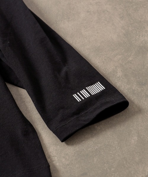 COLONY 2139(コロニートゥーワンスリーナイン)の「18/-綿天竺バーコードプリントロンT(Tシャツ/カットソー・メンズ・カーキ/ホワイト/ブラック系その他/ブラック・MEDIUM/LARGE/X-LARGE)」の9枚目の写真