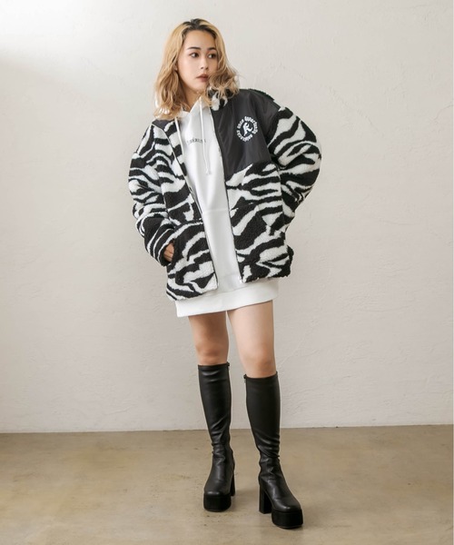 RASVOA（ラスボア）の「パターンボアブルゾン（ブルゾン・レディース・ブラック/イエロー/オフホワイト・FREE）」の16枚目の写真