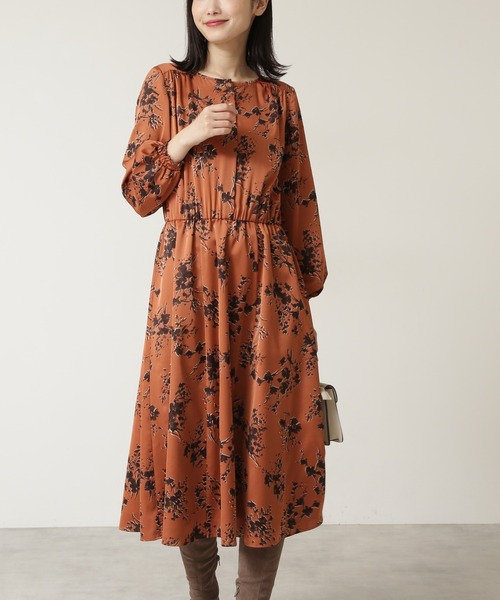 NATURAL BEAUTY BASIC（ナチュラルビューティーベーシック）の「シルエットフラワープリントワンピース/0171240910（ワンピース・レディース・オレンジ系その他/ブラック系その他・SMALL/MEDIUM）」の19枚目の写真