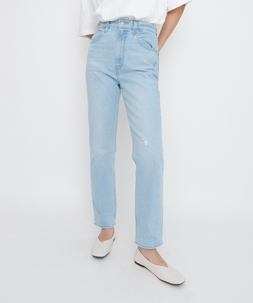 Levi's(リーバイス)の「Levi's/リーバイス 70S HIGH STRAIGHT MARIN HITS(デニムパンツ・レディース・ライトインディゴブルー・28inch/30inch/27inch/23inch/29inch/25inch/24inch/26inch)」の1枚目の写真