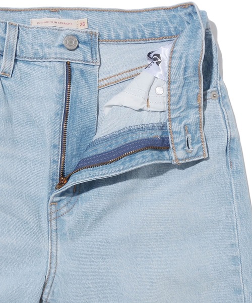 Levi's(リーバイス)の「Levi's/リーバイス 70S HIGH STRAIGHT MARIN HITS(デニムパンツ・レディース・ライトインディゴブルー・28inch/30inch/27inch/23inch/29inch/25inch/24inch/26inch)」の7枚目の写真