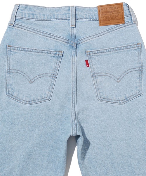 Levi's(リーバイス)の「Levi's/リーバイス 70S HIGH STRAIGHT MARIN HITS(デニムパンツ・レディース・ライトインディゴブルー・28inch/30inch/27inch/23inch/29inch/25inch/24inch/26inch)」の8枚目の写真