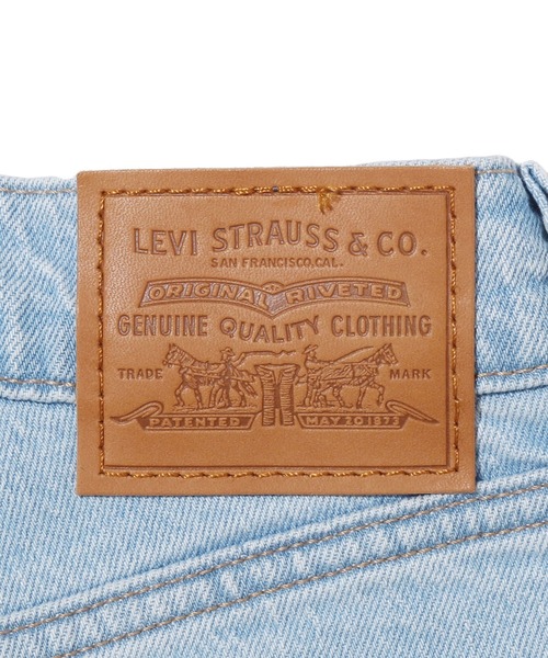 Levi's(リーバイス)の「Levi's/リーバイス 70S HIGH STRAIGHT MARIN HITS(デニムパンツ・レディース・ライトインディゴブルー・28inch/30inch/27inch/23inch/29inch/25inch/24inch/26inch)」の11枚目の写真