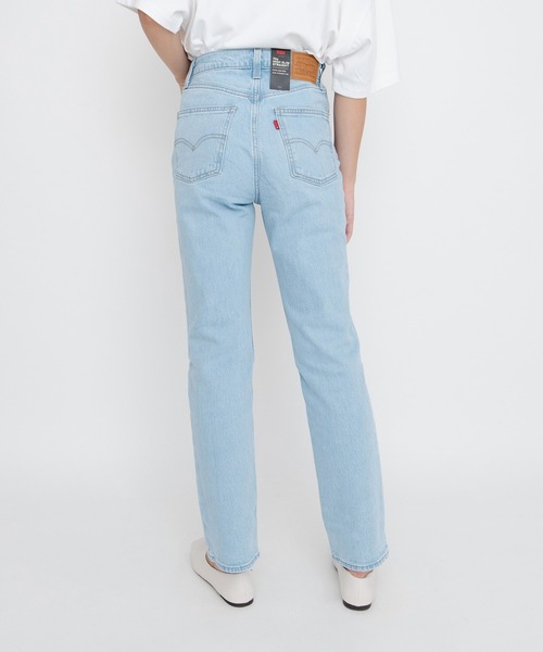 Levi's(リーバイス)の「Levi's/リーバイス 70S HIGH STRAIGHT MARIN HITS(デニムパンツ・レディース・ライトインディゴブルー・28inch/30inch/27inch/23inch/29inch/25inch/24inch/26inch)」の16枚目の写真