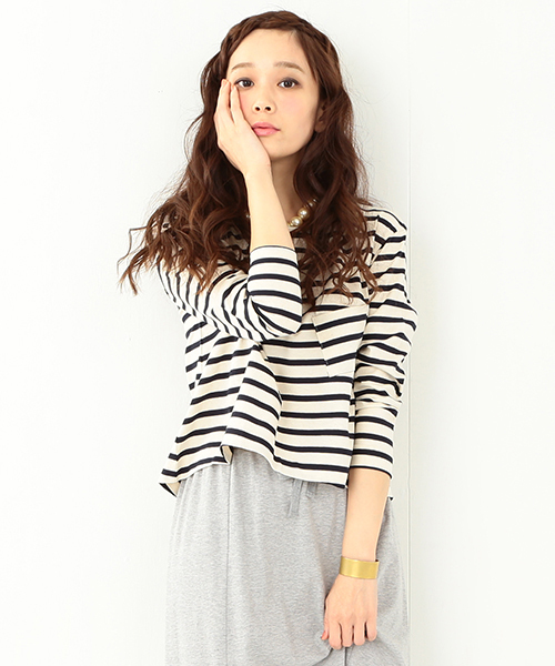 CAROLINA GLASER(カロリナ グレイサー)の「CAROLINA GLASER / ワイドボーダートップス(Tシャツ/カットソー・レディース・グレー/ネイビー・ONE SIZE)」の12枚目の写真