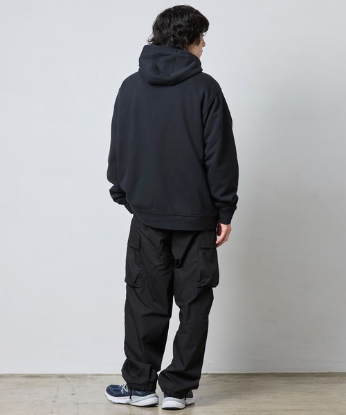 L.L.Bean(エルエルビーン)の「カタディン・アイアン・ワークス・フード・スウェットシャツ、フリースラインド 米国フィット・レギュラー(パーカー・メンズ・ブラック/ネイビー/バーガンディー/ヘザーチャコール/ブラウン系・SMALL/MEDIUM/LARGE)」の15枚目の写真