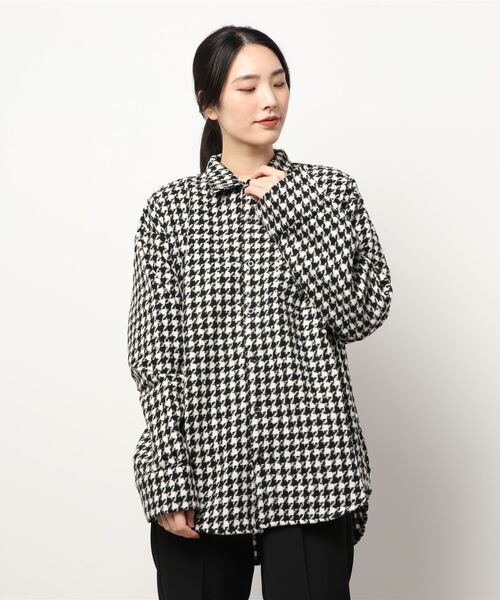 ANDGEEBEE(アンジービー)の「【UNISEX】千鳥オーバーサイズシャツ(シャツ/ブラウス・レディース・ベージュ/ブラック・MEDIUM)」の5枚目の写真