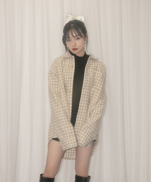 ANDGEEBEE(アンジービー)の「【UNISEX】千鳥オーバーサイズシャツ(シャツ/ブラウス・レディース・ベージュ/ブラック・MEDIUM)」の9枚目の写真