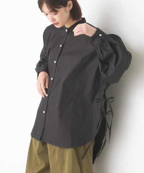 OMNES Supremo（オムネス　スプレモ）の「タイプライターサイドリボンバンドカラーシャツ（シャツ/ブラウス・レディース・ホワイト/ブラック/ブラウン/ベージュ/モカ・FREE）」の16枚目の写真