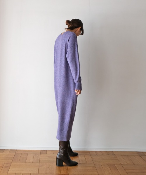 AKTE（アクテ）の「2WAYニットロングワンピース（ワンピース・レディース・ブルー/プラム/ライトベージュ・FREE）」の22枚目の写真