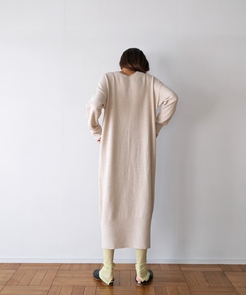 AKTE（アクテ）の「2WAYニットロングワンピース（ワンピース・レディース・ブルー/プラム/ライトベージュ・FREE）」の15枚目の写真