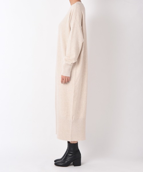 AKTE（アクテ）の「2WAYニットロングワンピース（ワンピース・レディース・ブルー/プラム/ライトベージュ・FREE）」の20枚目の写真