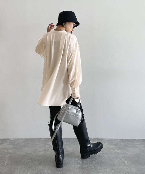 PAGEBOY（ページボーイ）の「2WAYチュニックブラウス（シャツ/ブラウス・レディース・オフホワイト/ダークブラウン/グレイッシュベージュ・FREE）」の8枚目の写真