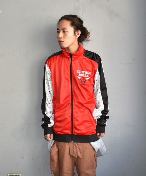 VINTAGE(ヴィンテージ)の「【ヴィンテージ古着】NBA CICAGO BULLS/シカゴブルズ ジャージ トラックジャケット(ジャージ・メンズ・レッド・X-LARGE)」の3枚目の写真