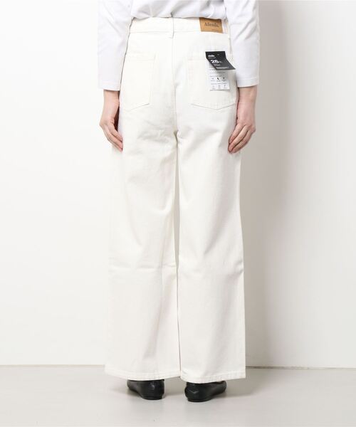 Afends（アフェンズ）の「DENIM/AFENDS(アフェンズ)デニムパンツ（デニムパンツ・レディース・オフホワイト・26inch/28inch）」の2枚目の写真