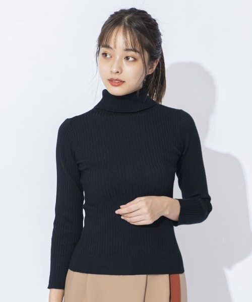 REDYAZEL（レディアゼル）の「タートルネックニットプルオーバー（ニット/セーター・レディース・ネイビー/ラベンダー/ブラック/オフホワイト・FREE）」の22枚目の写真