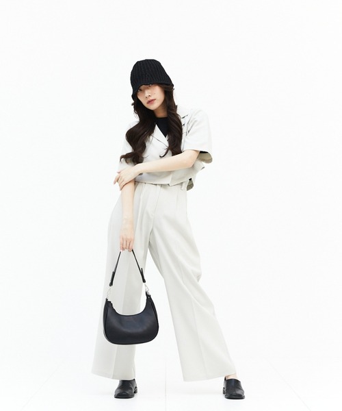 17HR（セブンティーンアワーズ）の「ショート丈半袖開襟シャツ（シャツ/ブラウス・レディース・ブラック/オフホワイト/ブルー・FREE）」の17枚目の写真