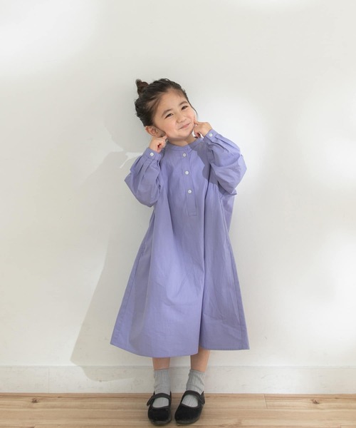 URBAN RESEARCH DOORS（アーバンリサーチドアーズ）の「『親子リンク』バンドカラーギャザーシャツワンピース(KIDS)（ワンピース・キッズ・ライトブルー/ストライプ・120/105/135）」の6枚目の写真