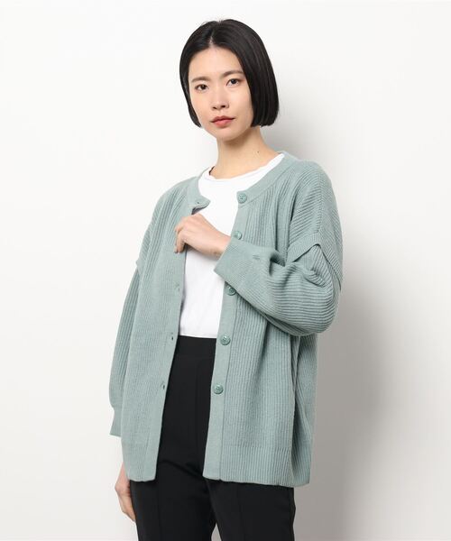 BELLUNA(ベルーナ)の「毛玉になりにくい2WAYカーディガン(カーディガン/ボレロ・レディース・アイボリー/ミント/チャコール・MEDIUM/LARGE/X-LARGE)」の11枚目の写真