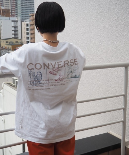 CONVERSE(コンバース)の「【CONVERSE ALLSTAR】バックプリントロンTee(Tシャツ/カットソー・レディース・ホワイト系/ホワイト系1/ブラック系/ブラック系1・M)」の15枚目の写真