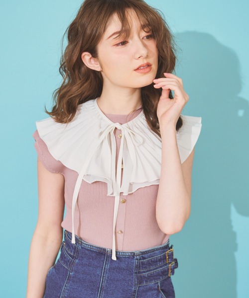 NOELA（ノエラ）の「プリーツカラーリブニット（ニット/セーター・レディース・ブラック/オフホワイト/ベージュ・フリー）」の10枚目の写真